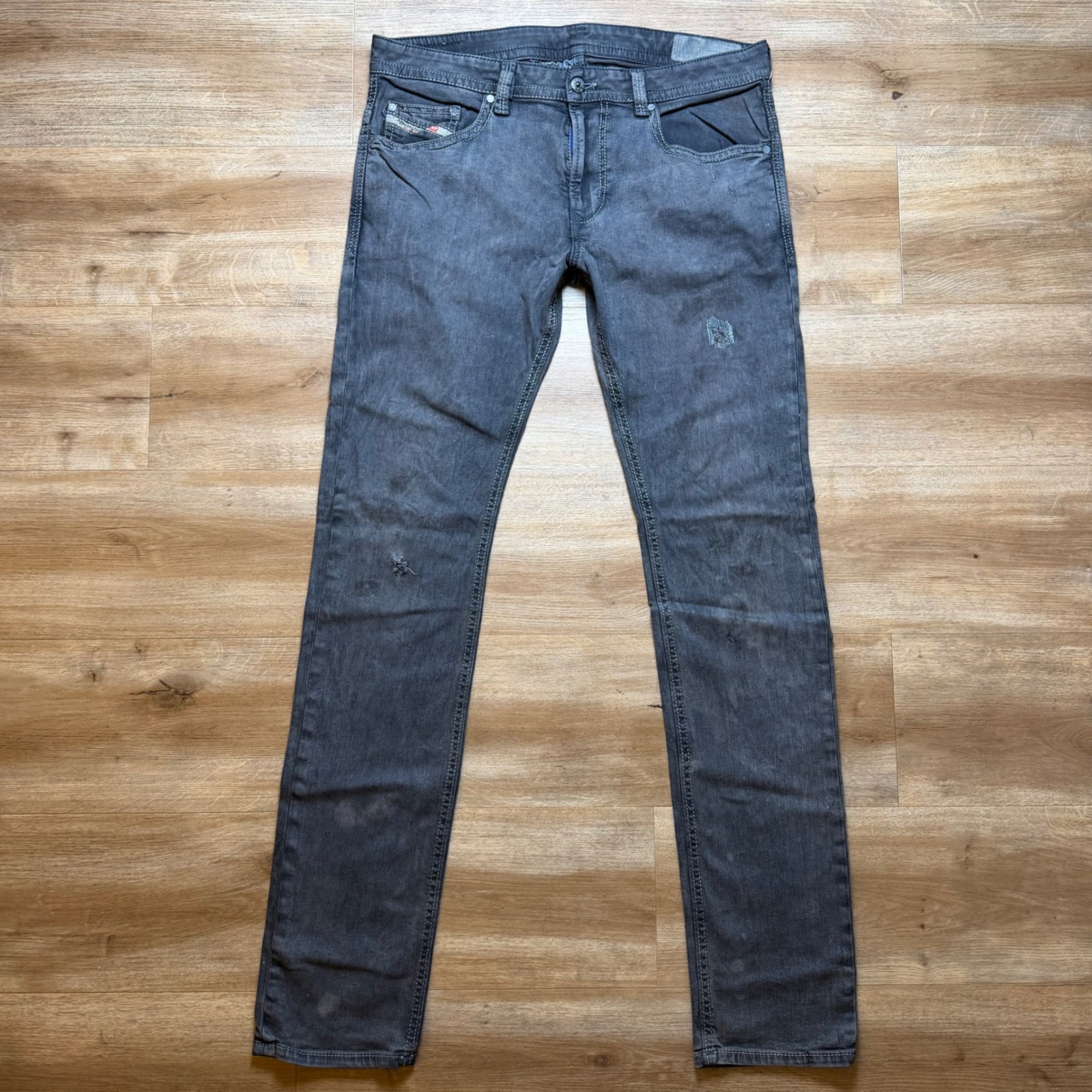Diesel Thavar Jeans Mens 33x34 Charcoal Grey Distressed Denim Pants Grunge 0681w